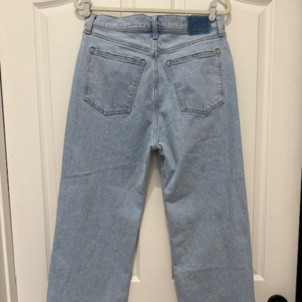 Abercrombie & Fitch 90's High Rise Relaxed - 31/12 - NWT - Length Short - Picture 2 of 4